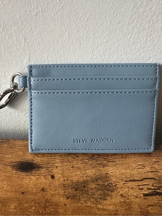 Steve Madden Accessories - Steve Madden Powder Blue Double Sided Card Holder with Key Ring Clip NWOT